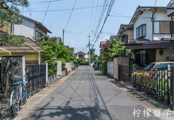 霞山会东亚学院怎么样？