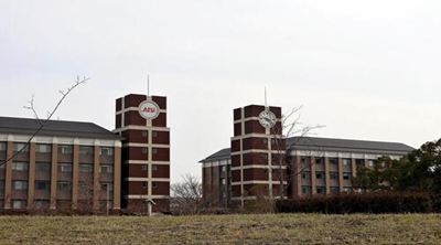 日本大学竟然会把入学考试结果弄错，而且还不止一所？从成绩录入错位到试题出题失误，从考号调换到网站显示错误，再到行政疏失导致留学生大规模延误入学，